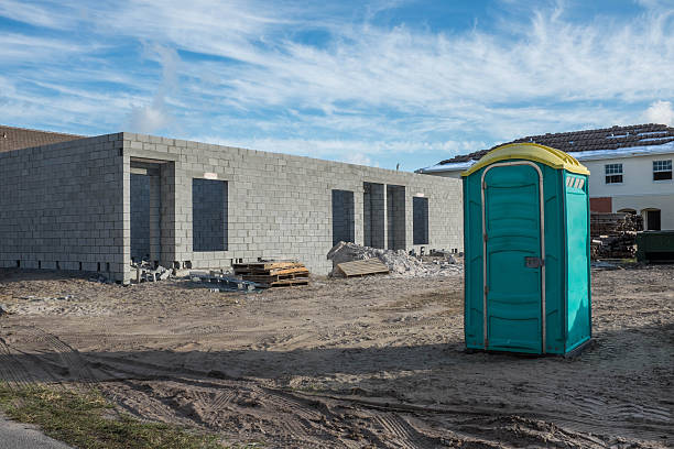 Best Porta potty delivery and setup  in Gonzalez, FL